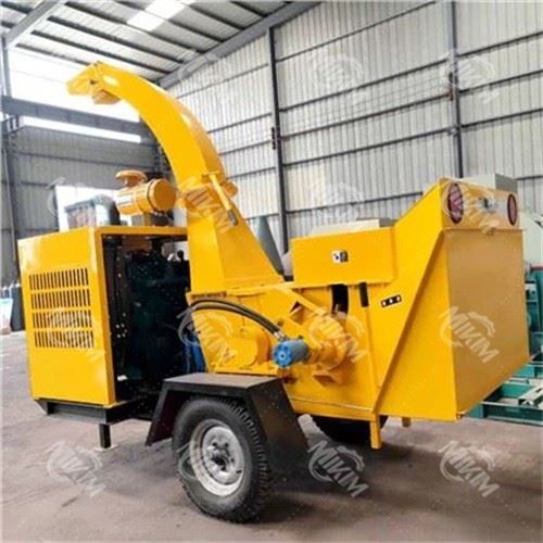 Large Automatic Wood Chipper